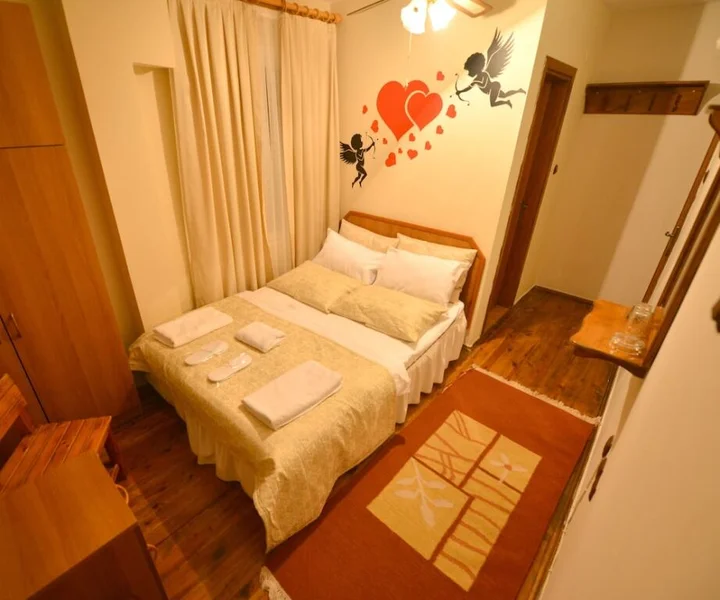 Сайл: El Rio Motel