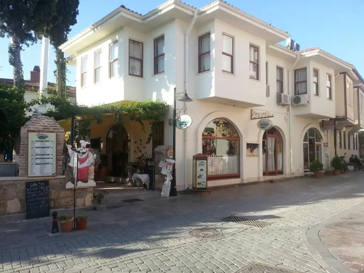 Анталья: Konukzade OldTown Apart