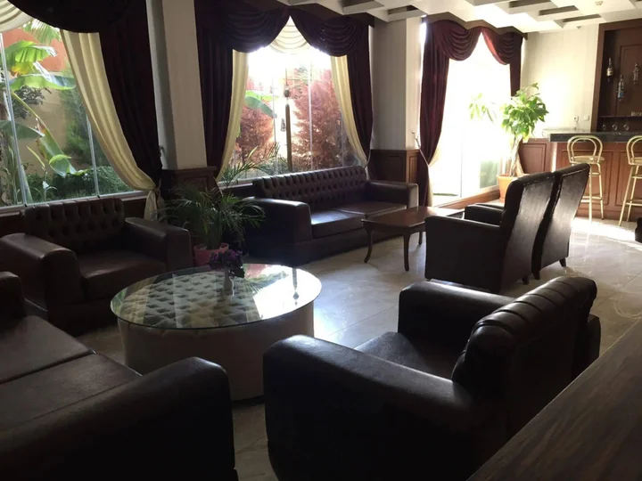 Кушадасы: Akman City Hotel