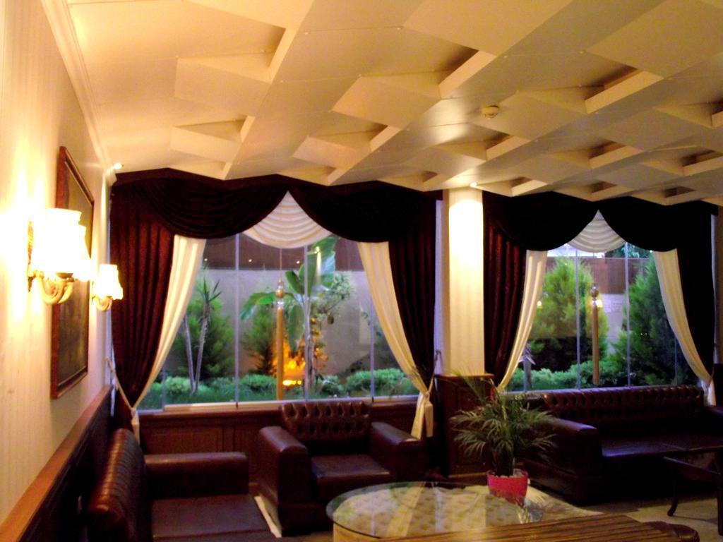Кушадасы: Akman City Hotel
