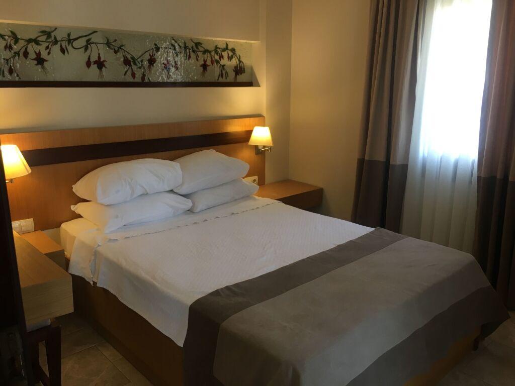 Битез: Villanaz Apart Hotel