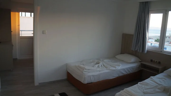 Айвалык: Hotel Marine