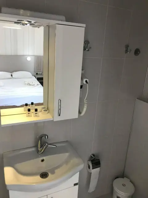 Айвалык: Hotel Marine