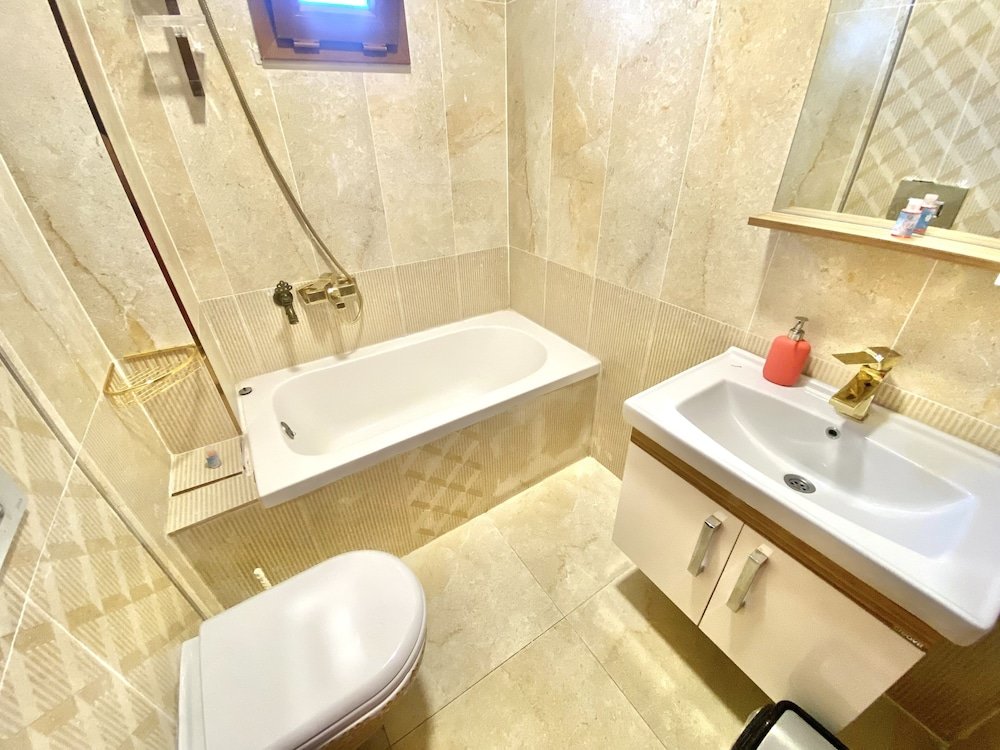 Термал: Azim Thermal Hotel