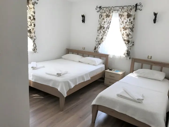 Бозджаада: Ada Hotel