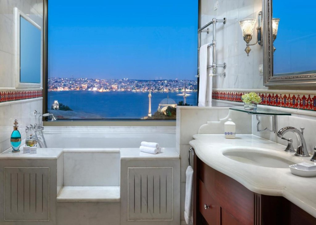 Стамбул: Hotel The Ritz-Carlton, Istanbul.