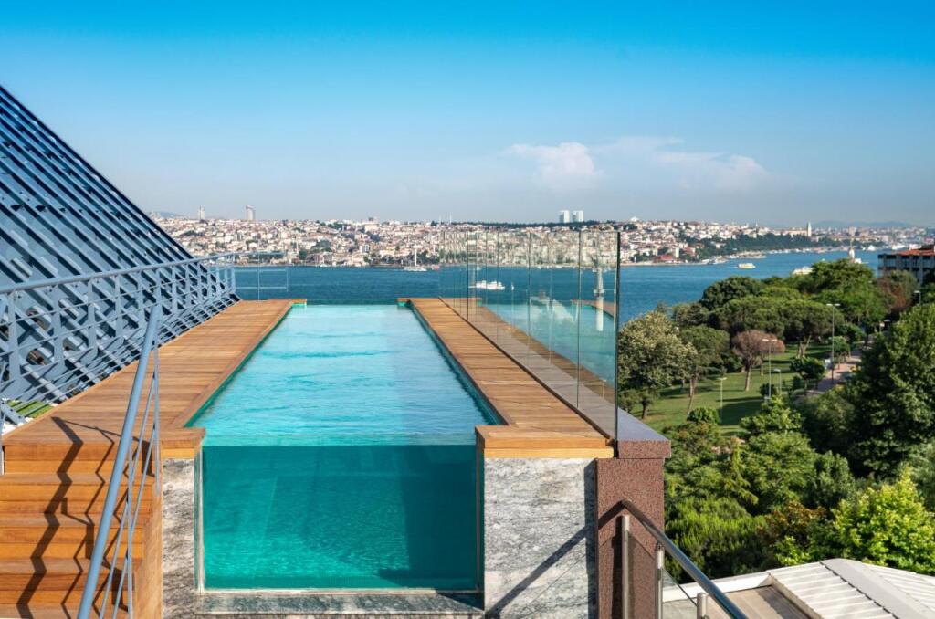 Стамбул: Hotel The Ritz-Carlton, Istanbul.