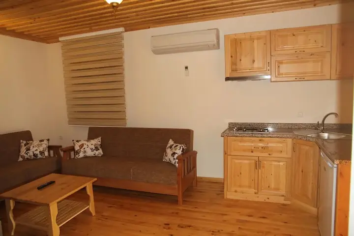 Чиралы: Hotel Odile
