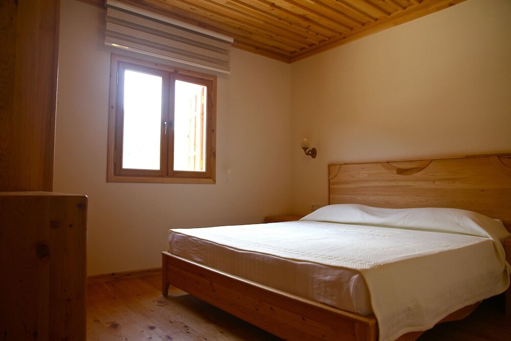 Чиралы: Hotel Odile