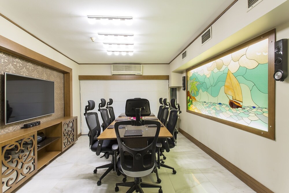 Измир: Izmir Palas Otel
