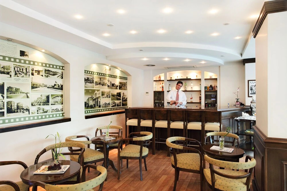 Измир: Izmir Palas Otel