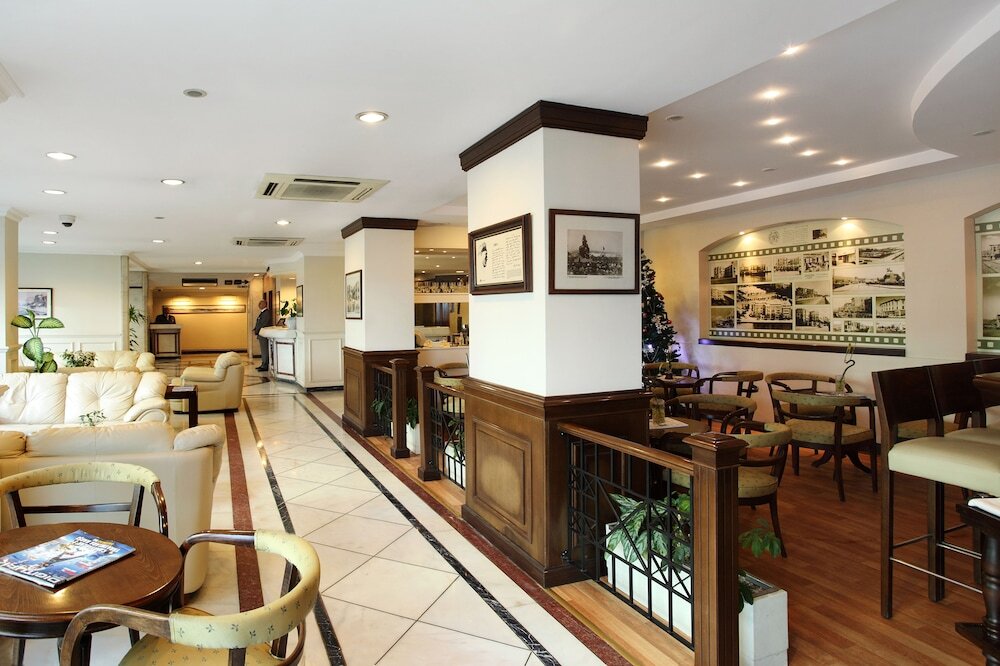 Измир: Izmir Palas Otel