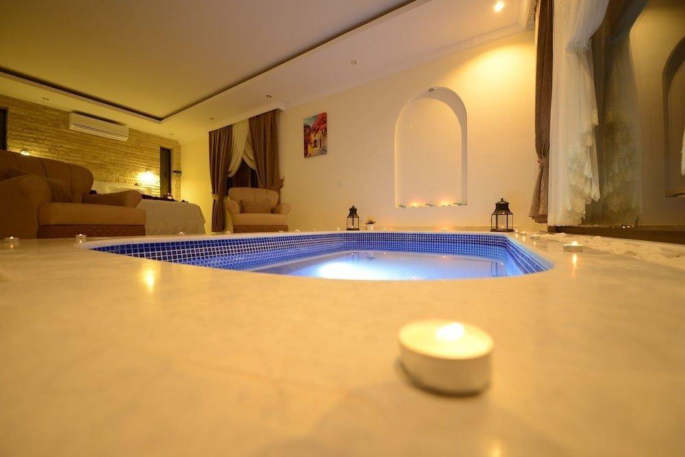 Исламлар: Villa Busra