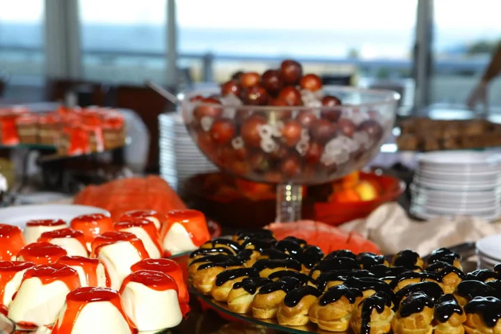 Айвалык: Acem Hotel