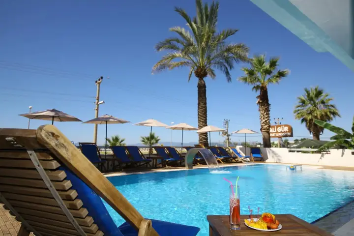 Айвалык: Acem Hotel