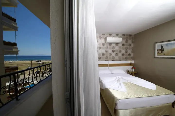 Айвалык: Acem Hotel