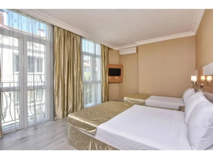 Айвалык: Acem Hotel