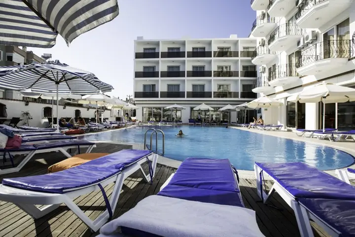 Айвалык: Ergin Hotel