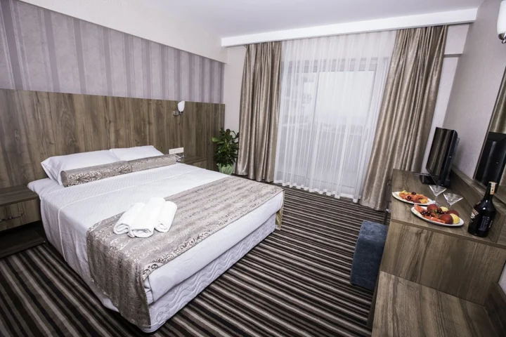 Айвалык: Ergin Hotel