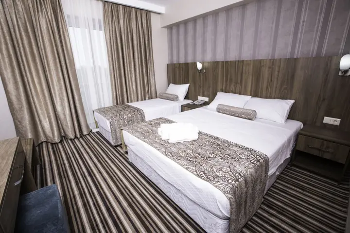Айвалык: Ergin Hotel
