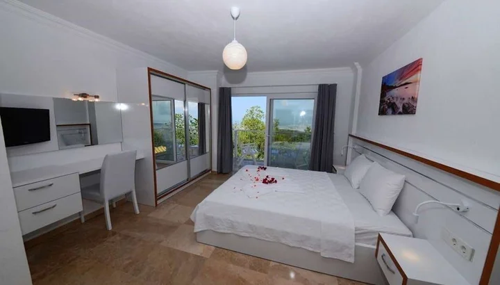 Исламлар: Villa Eva