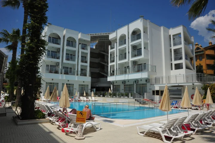Мармарис: Club Atrium & Hotel