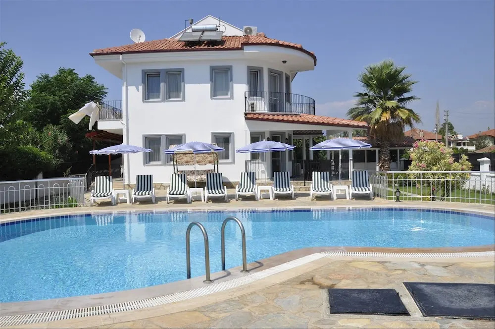 Дальян: Villa Basaran
