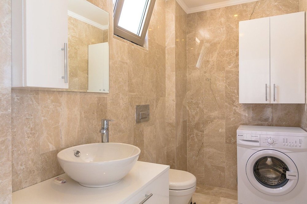 Исламлар: Villa Likapa 2
