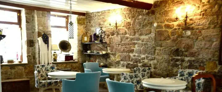 Айвалык: Zeytin Pension