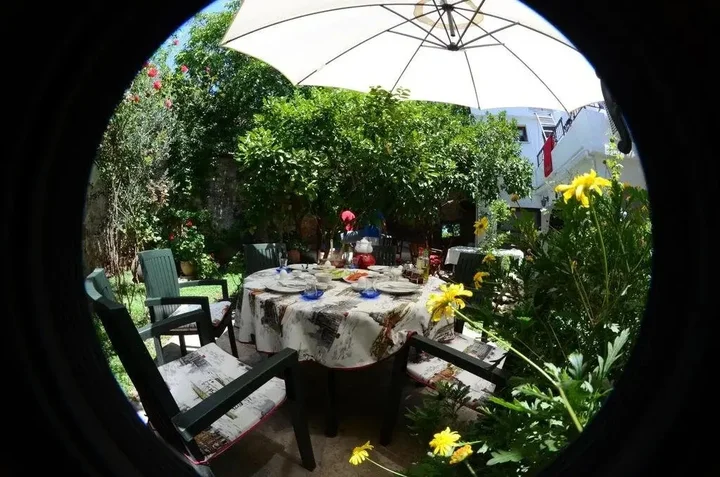 Айвалык: Zeytin Pension