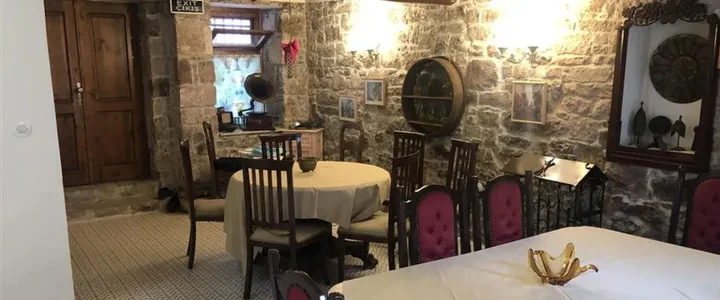 Айвалык: Zeytin Pension