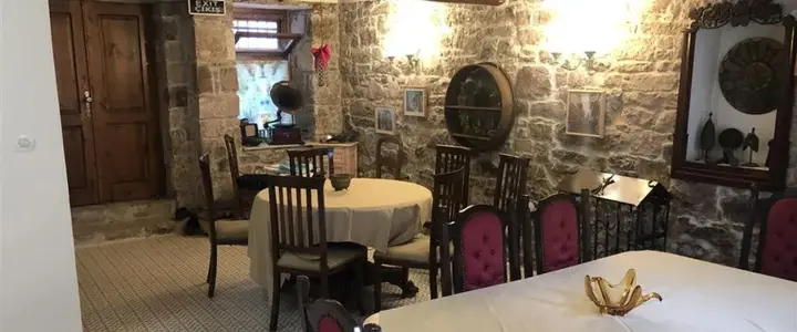 Айвалык: Zeytin Pension