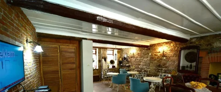 Айвалык: Zeytin Pension