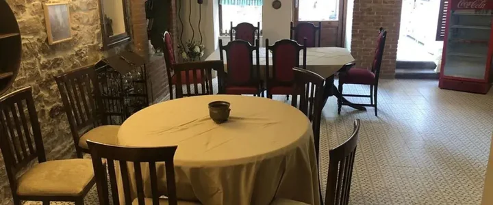Айвалык: Zeytin Pension