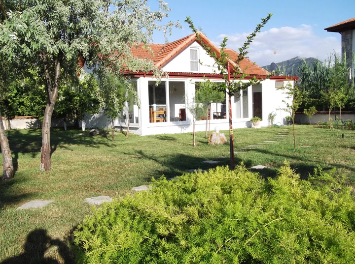 Дальян: Yavuz Hotel