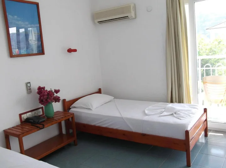 Дальян: Yavuz Hotel