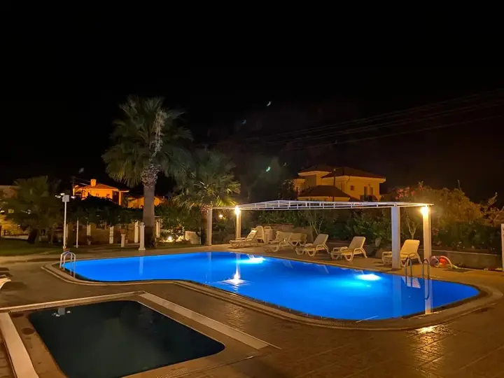 Дальян: Yavuz Hotel