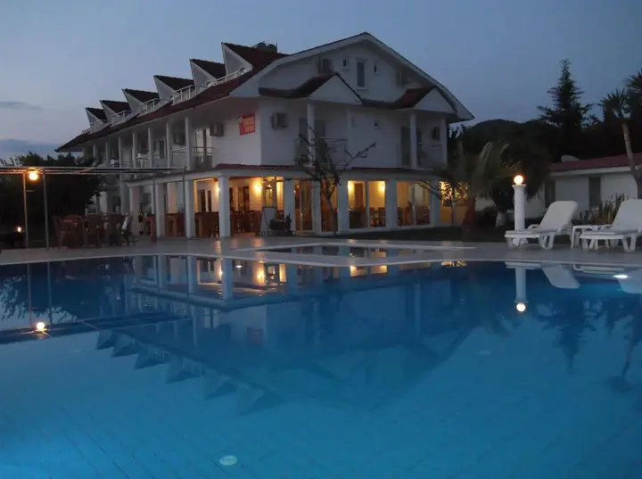 Дальян: Yavuz Hotel