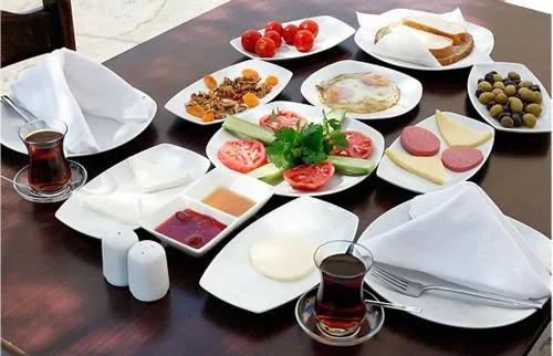Голькой: Velena Hotel