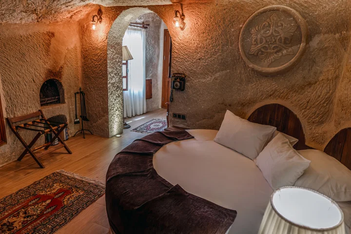 Ургуп: Utopia Cave Cappadocia