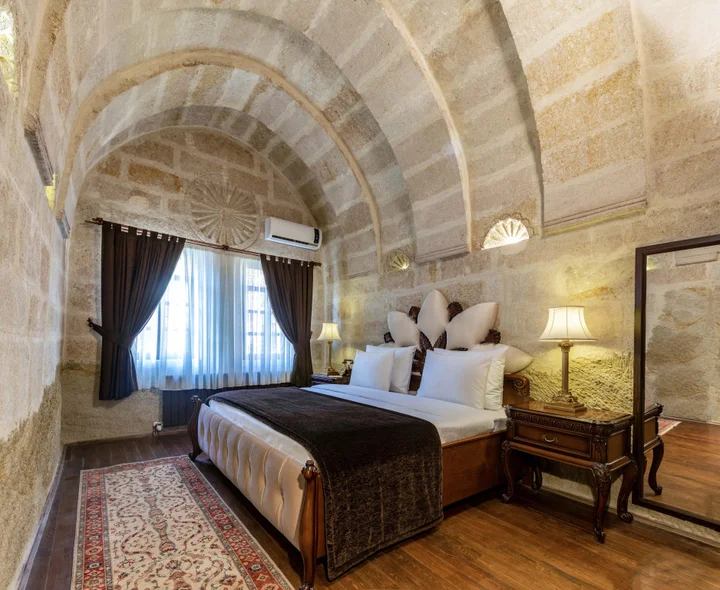 Ургуп: Utopia Cave Cappadocia