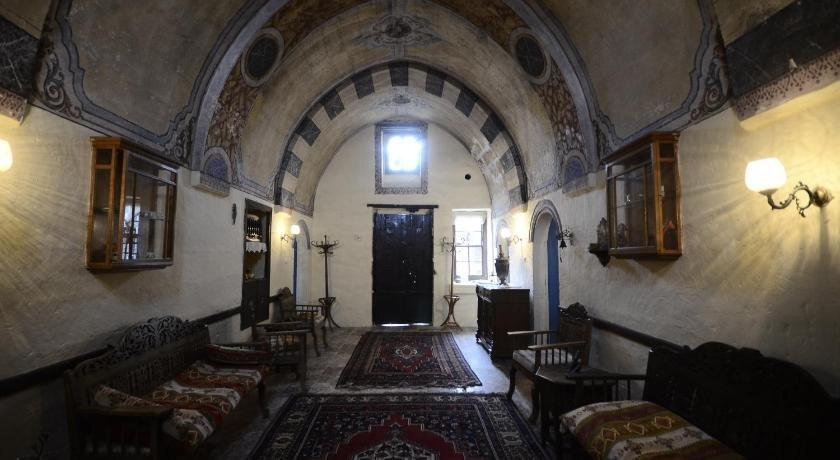 Мустафапаша: Villa Columba