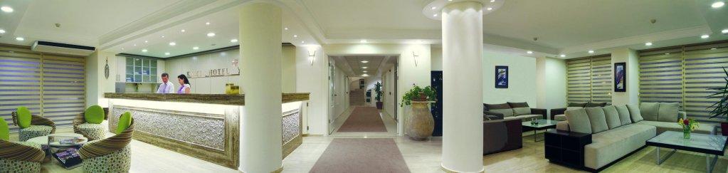 Чешме: Kamer Exclusive Hotel & Suites