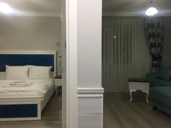 Real King Boutique Hotel — фото 2