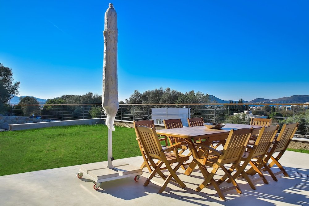 Яликавак: Important Group Villa Ata