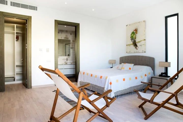 Яликавак: Important Group Villa Prestige