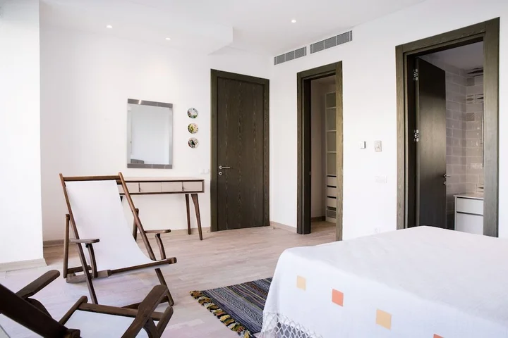 Яликавак: Important Group Villa Prestige