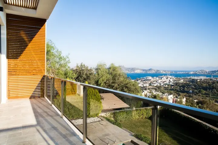 Яликавак: Important Group Villa Prestige