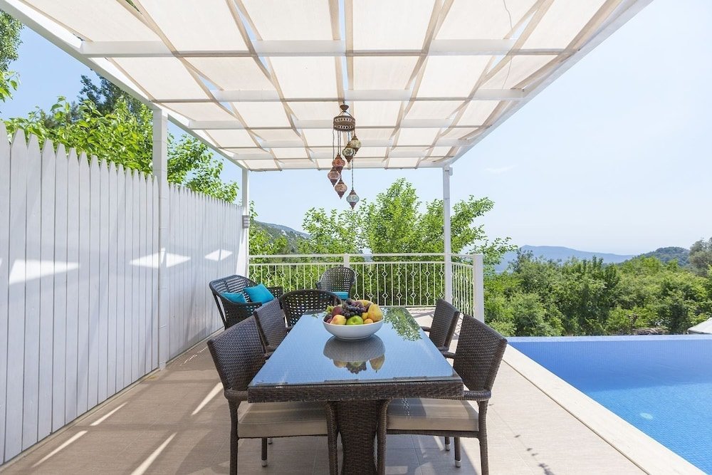 Исламлар: Villa Pinar