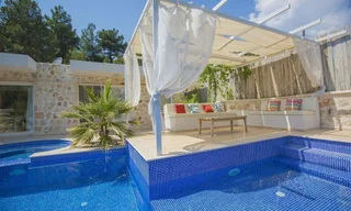 Исламлар: Villa Mucize
